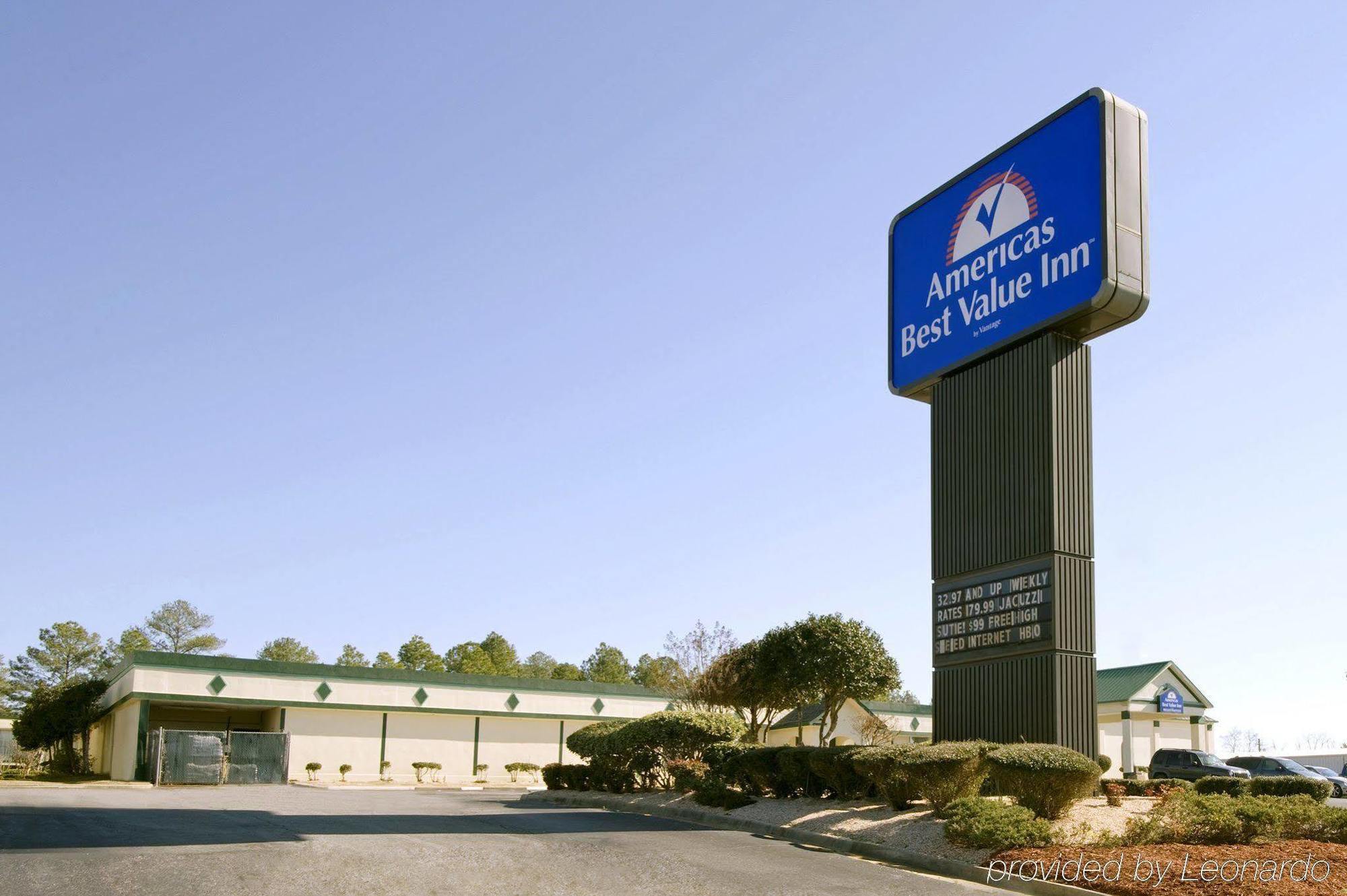 Super Inn&Suites Milledgeville Exterior foto